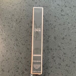 Yves Saint Laurent Black Opium Eau de Parfum - Black and Gold